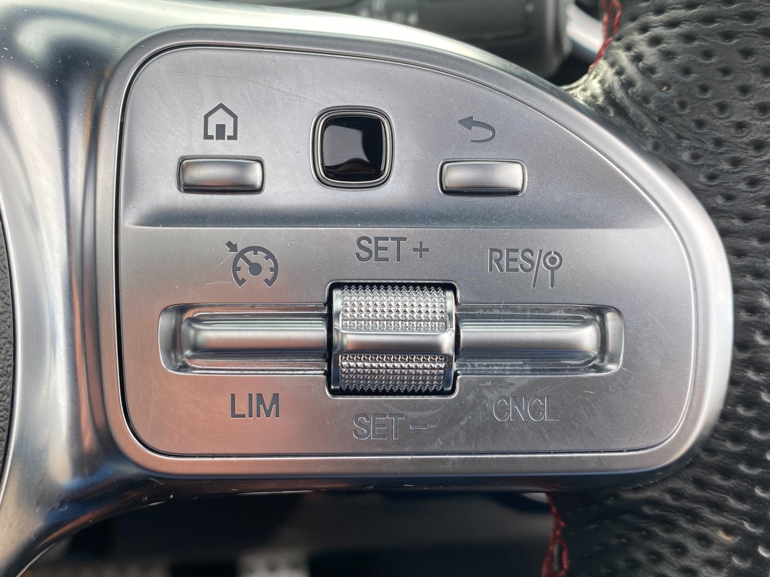 Used Mercedes-Benz A-Class 2019 for sale - 77632688: Photo 29