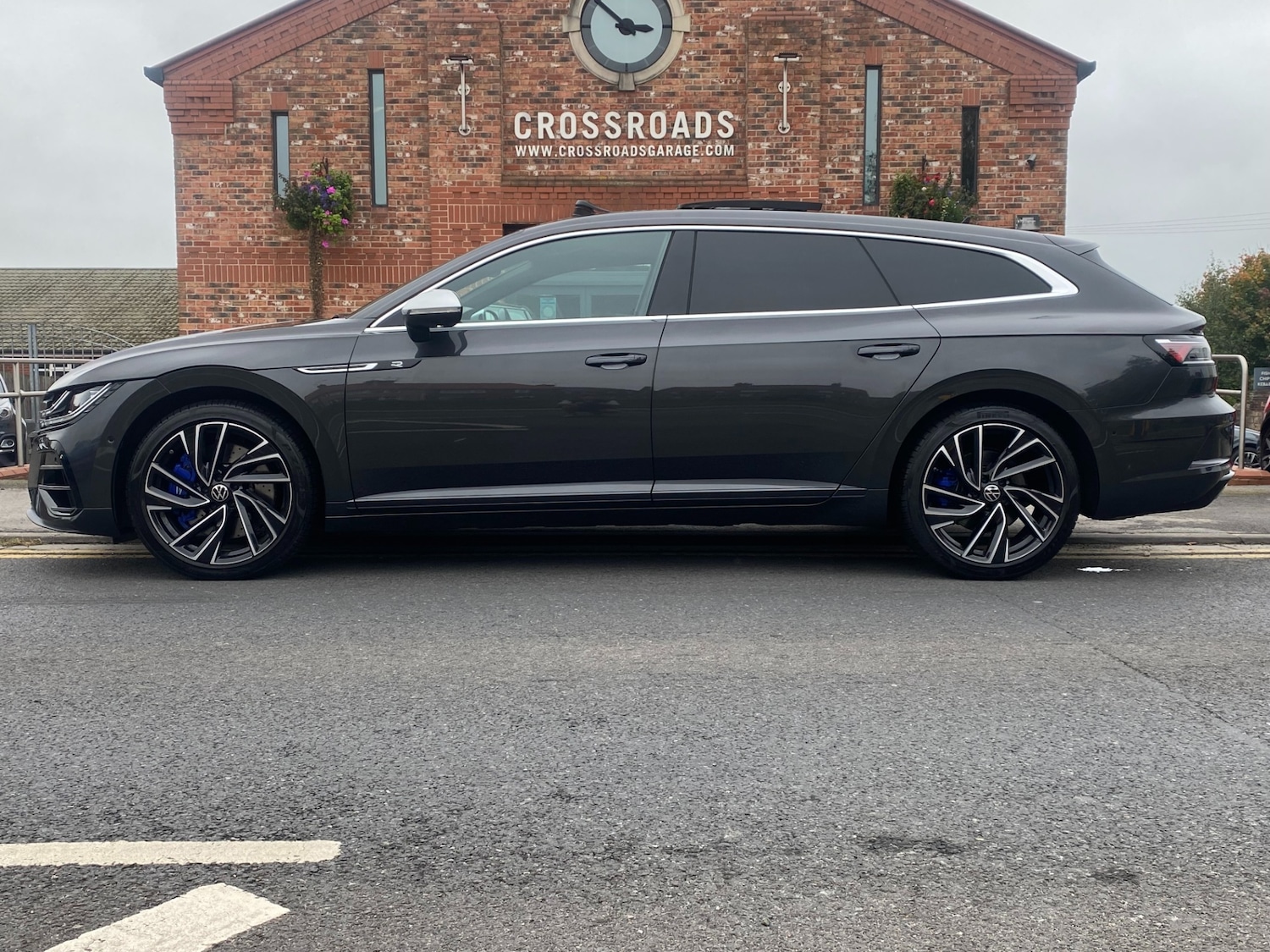 Used Volkswagen Arteon 2023 for sale - 76249333: Photo 2