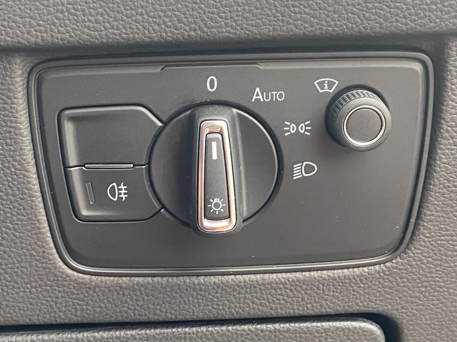 Used Volkswagen Arteon 2023 for sale - 76249333: Photo 41