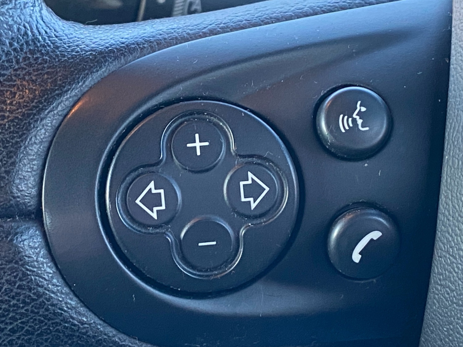 Used MINI Roadster 2014 for sale - 77100475: Photo 24