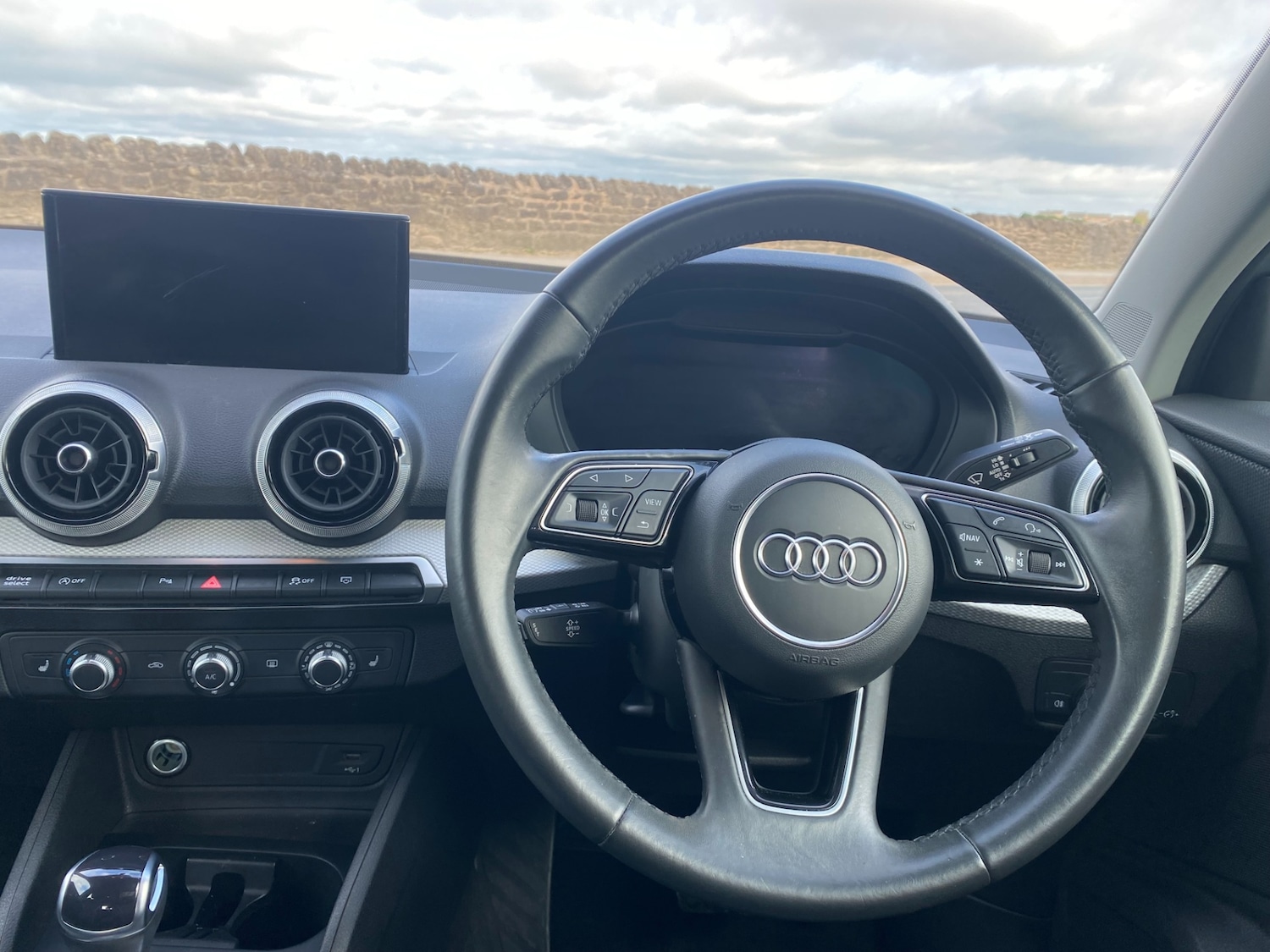 Used Audi Q2 2022 for sale - 78085099: Photo 24