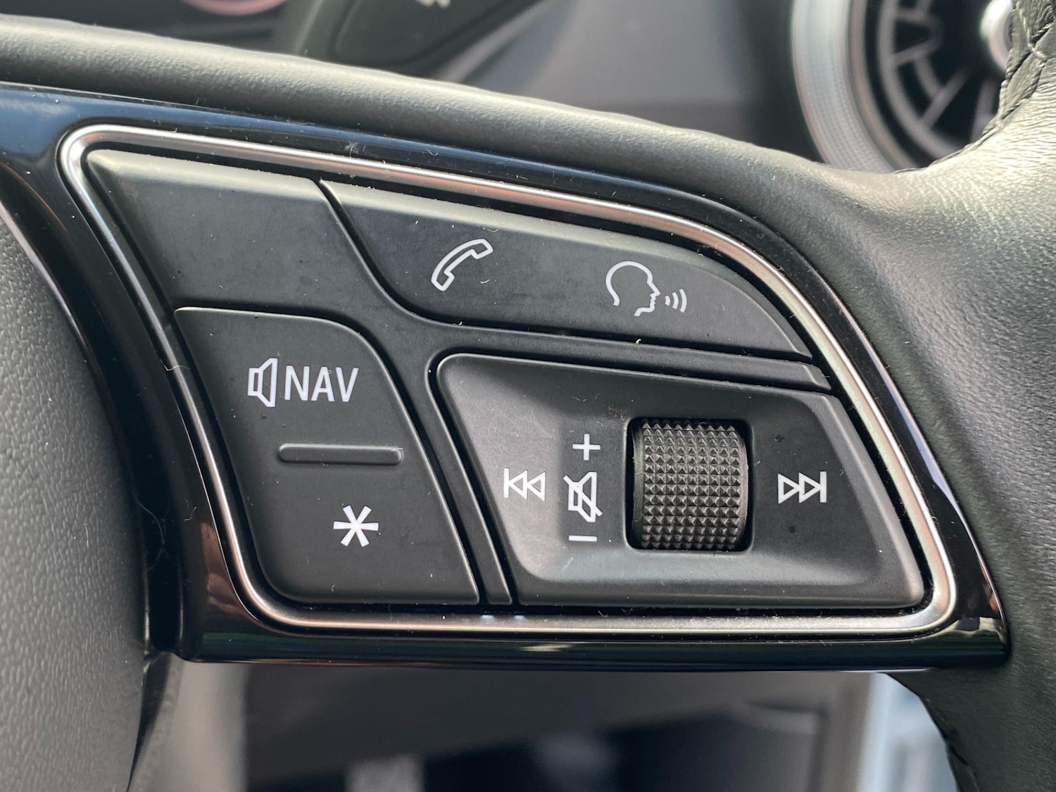 Used Audi Q2 2022 for sale - 78085099: Photo 32