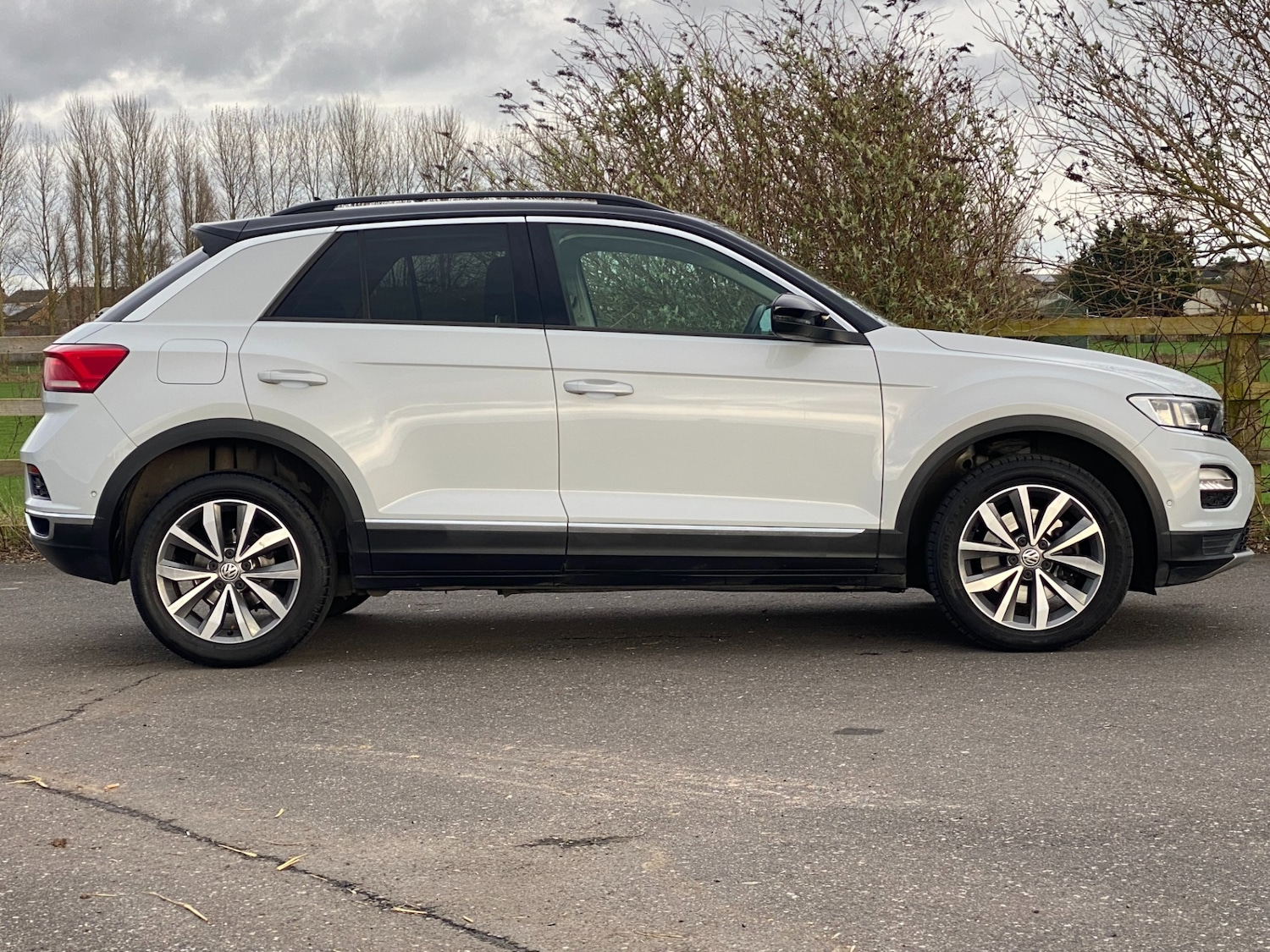 Used Volkswagen T-Roc 2018 for sale - 77632613: Photo 18