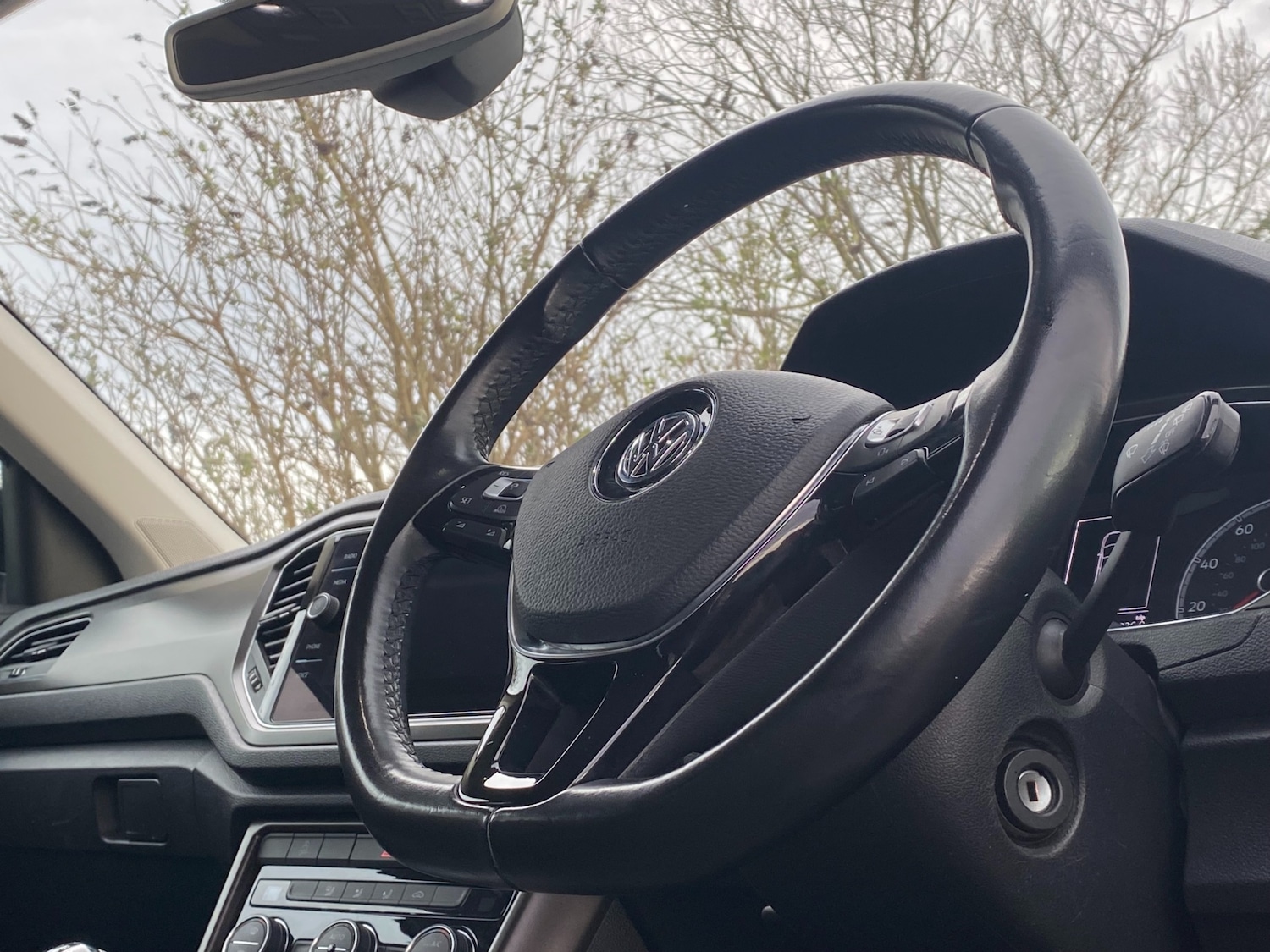 Used Volkswagen T-Roc 2018 for sale - 77632613: Photo 36