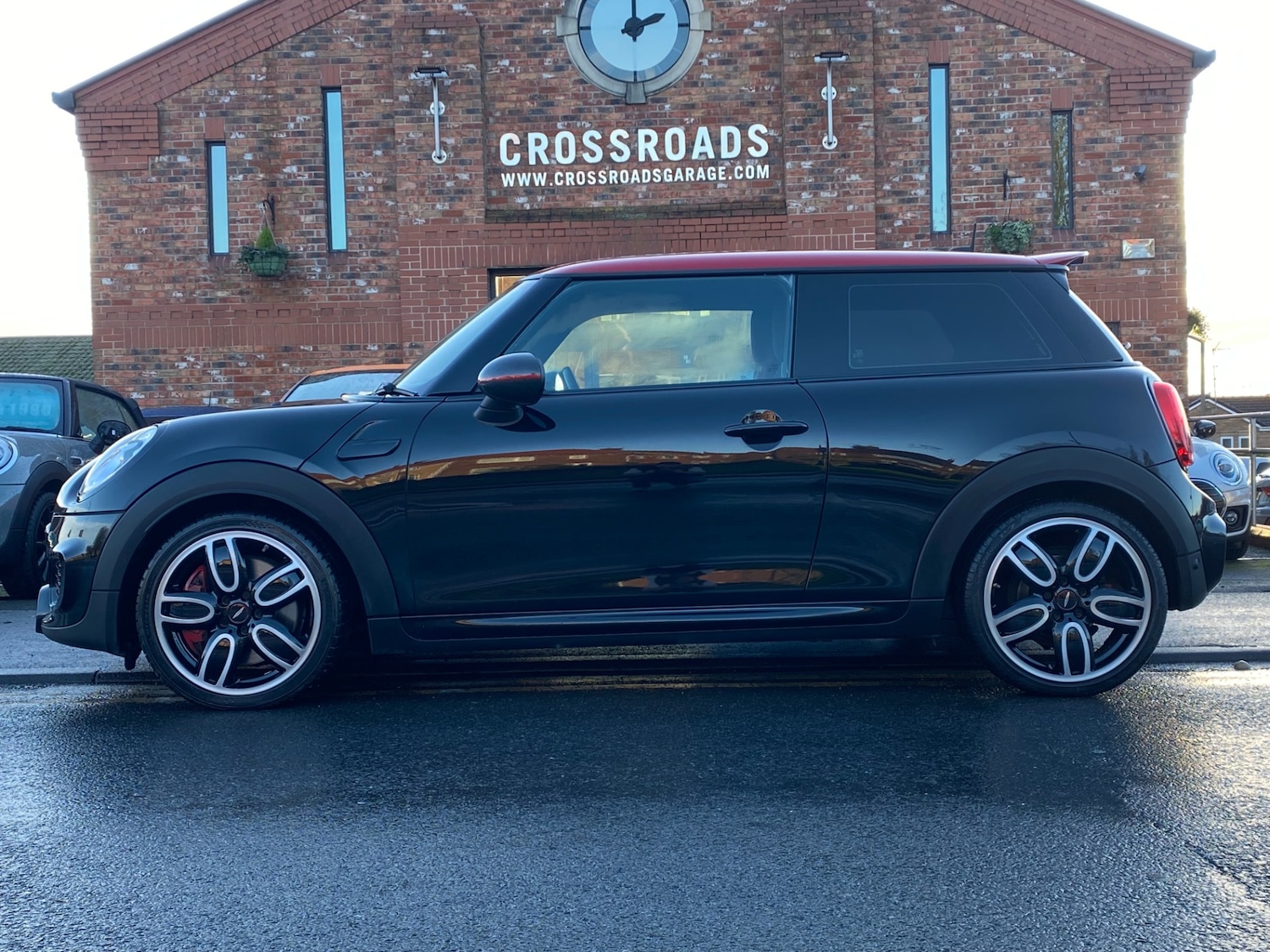 Used MINI Hatch 2017 for sale - 76741608: Photo 2