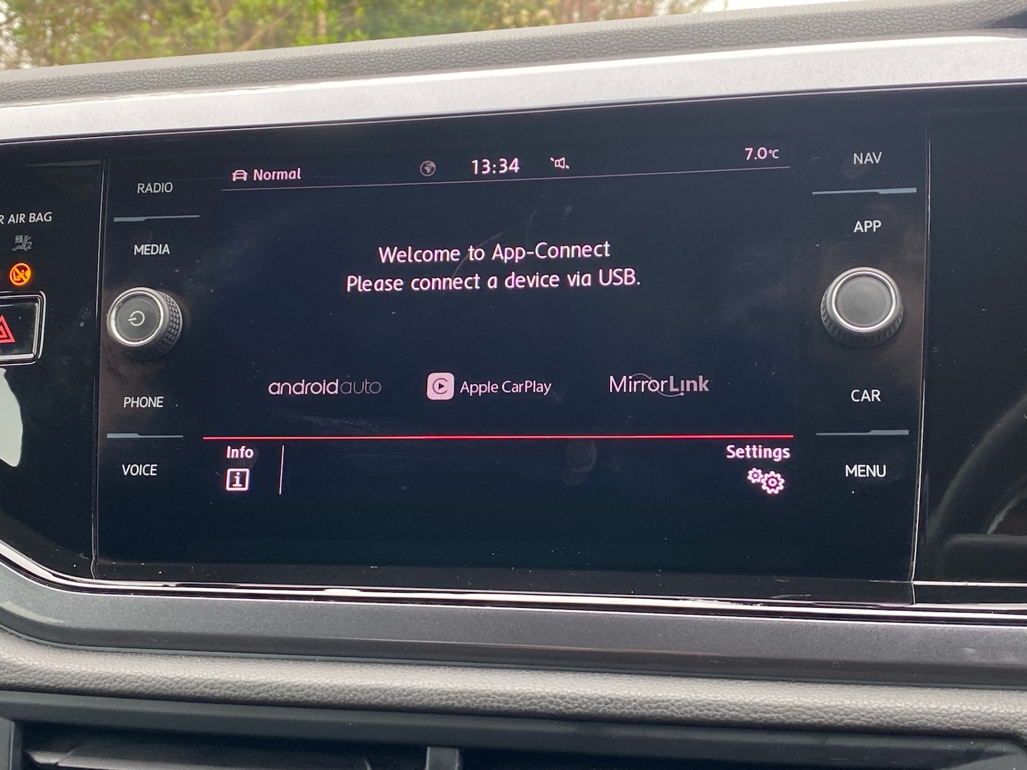 Used Volkswagen Polo 2020 for sale - 77977354: Photo 25