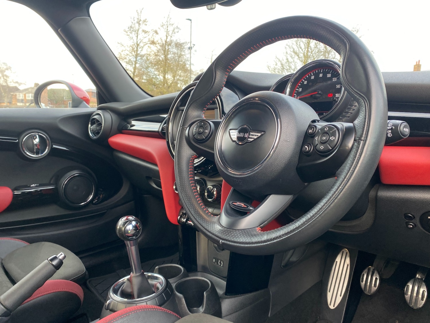 Used MINI Hatch 2015 for sale - 76933320: Photo 4