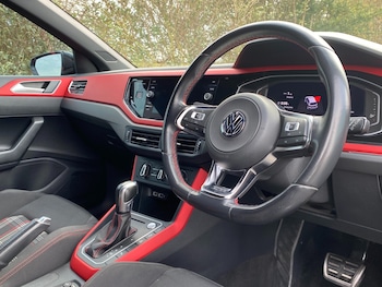 Used Volkswagen Polo 2019 for sale - 76497086: Photo