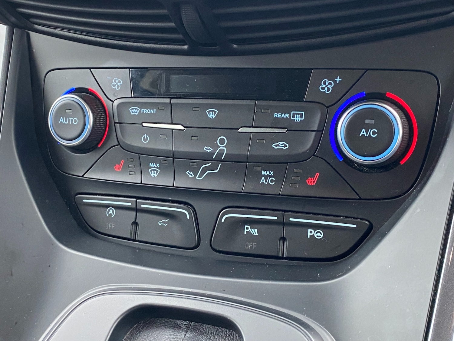 Used Ford Kuga 2018 for sale - 76963179: Photo 13