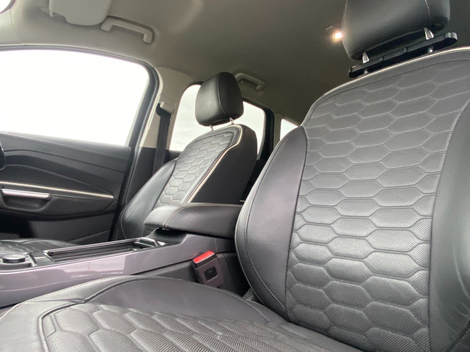 Used Ford Kuga 2018 for sale - 76963179: Photo 5