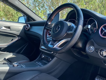 Used Mercedes-Benz GLA 2019 for sale - 78360756: Photo