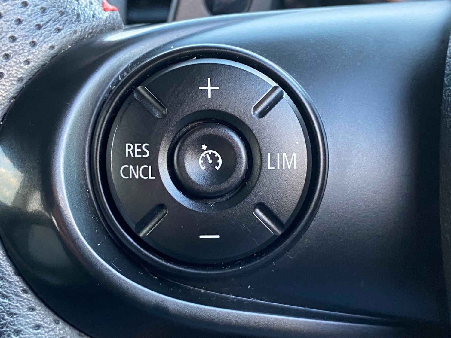 Used MINI Hatch 2016 for sale - 76897854: Photo 23