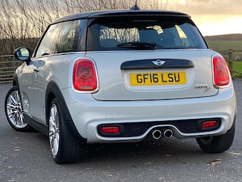 Used MINI Hatch 2016 for sale - 76897854: Photo