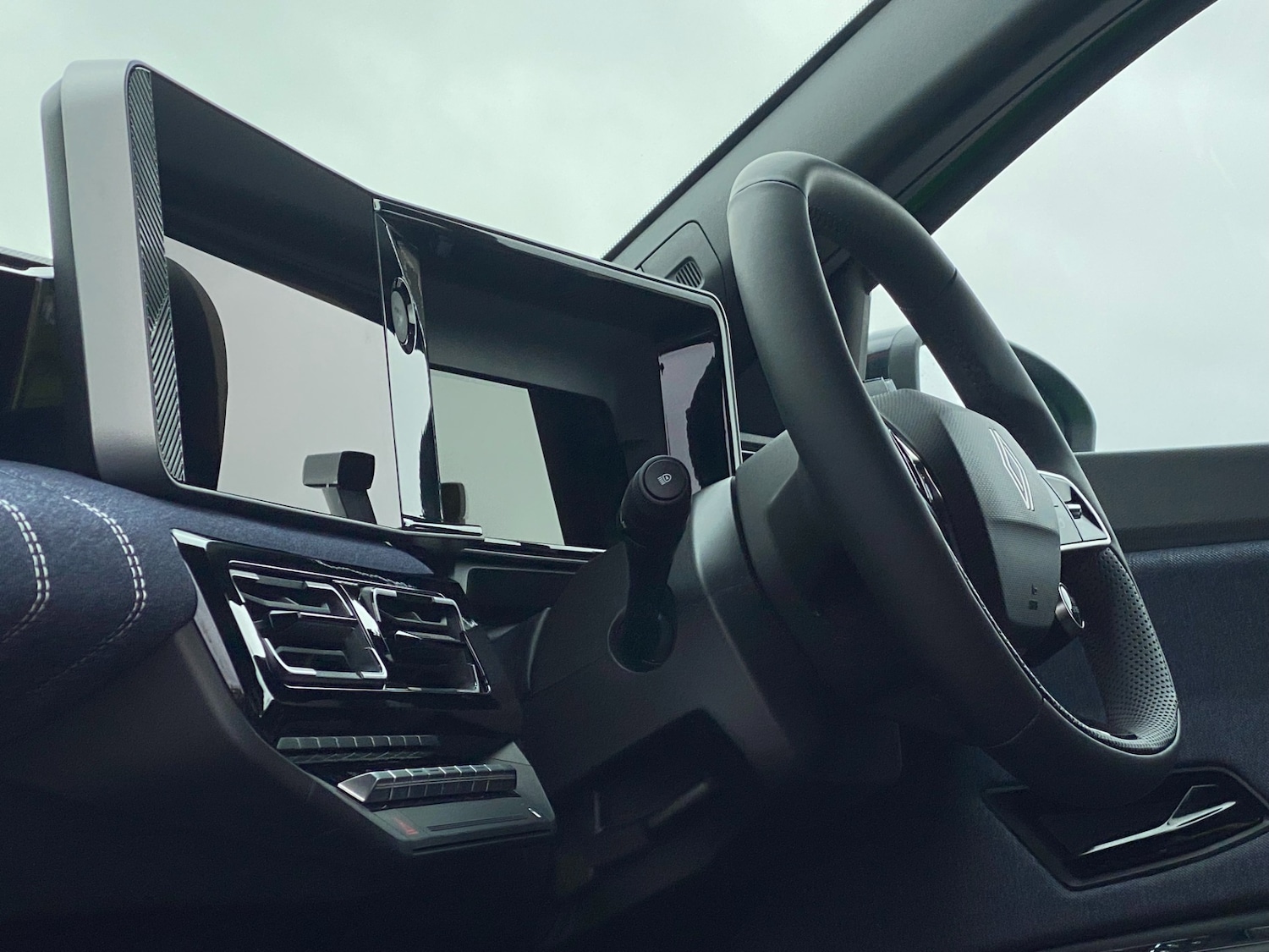 Used Renault 5 2025 for sale - 78046043: Photo 42