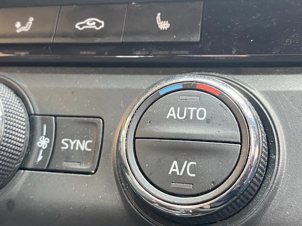 Used Skoda Octavia 2016 for sale - 76212223: Photo 37