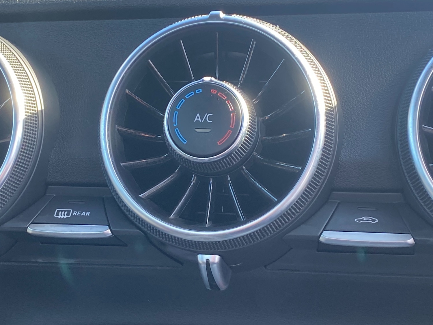 Used Audi TT 2016 for sale - 78114986: Photo 22