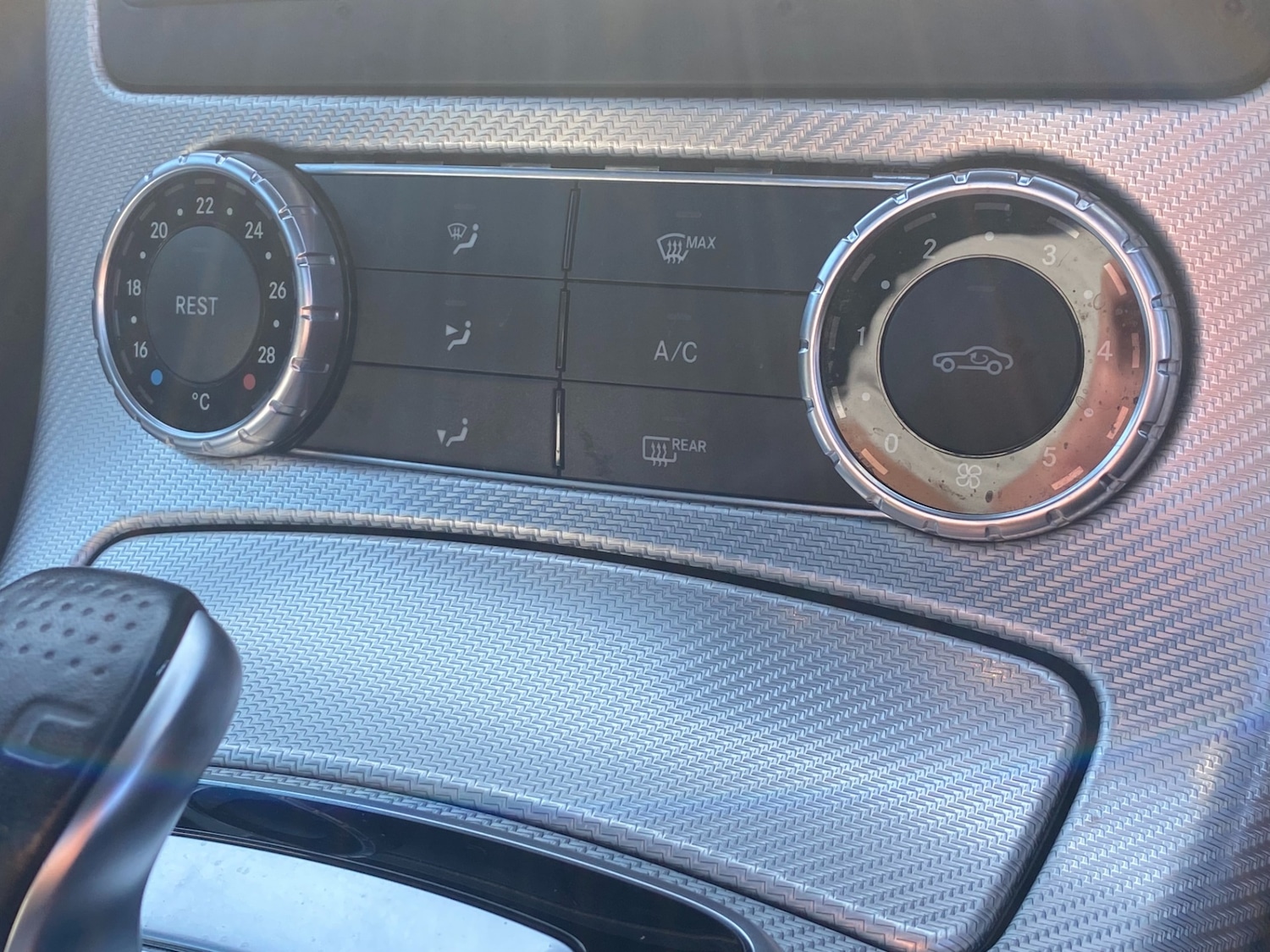 Used Mercedes-Benz SLC 2017 for sale - 77954503: Photo 42