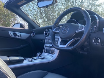 Used Mercedes-Benz SLC 2017 for sale - 77954503: Photo