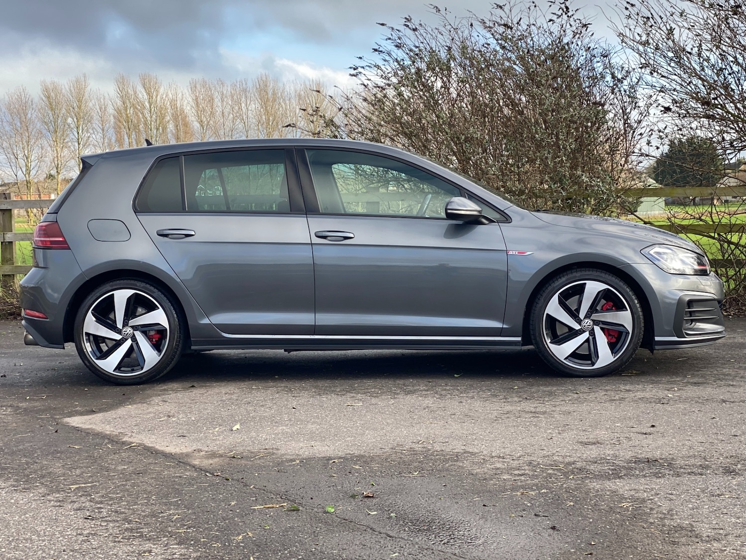 Used Volkswagen Golf 2019 for sale - 77314286: Photo 19