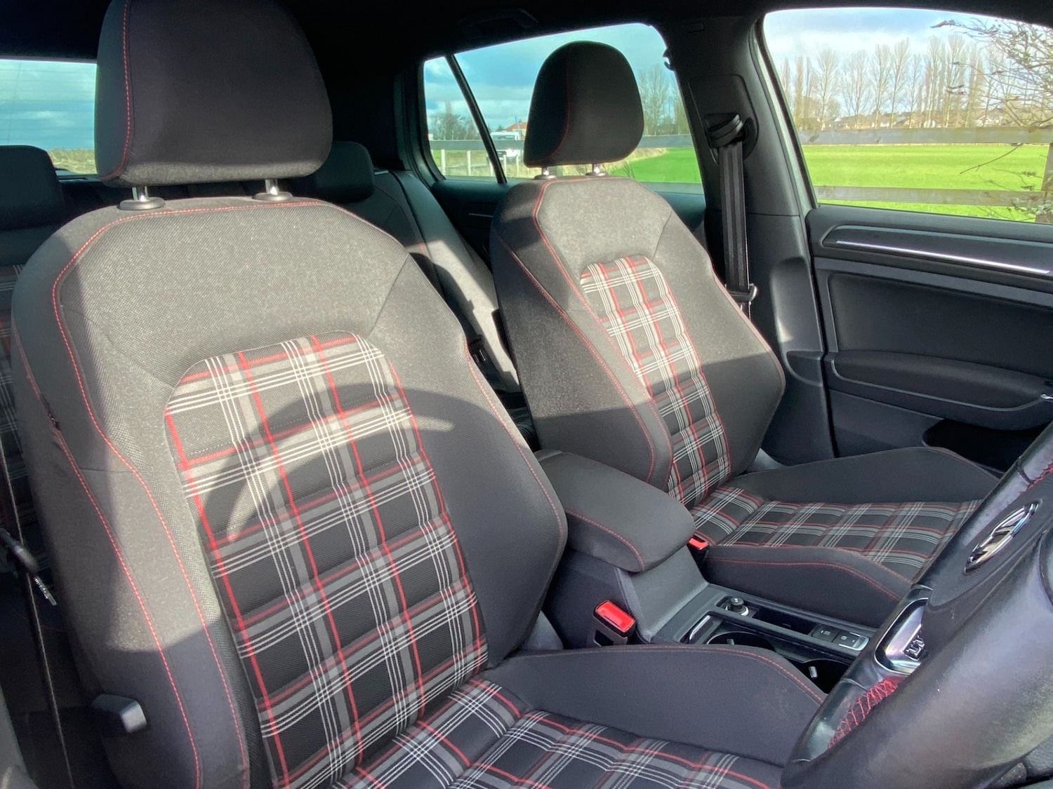 Used Volkswagen Golf 2019 for sale - 77314286: Photo 44