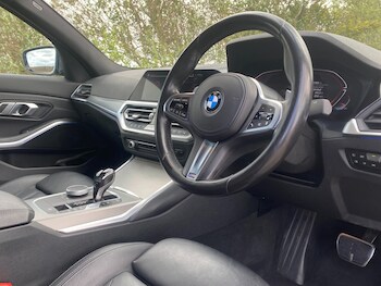 Used BMW 3 Series 2021 for sale - 78300765: Photo