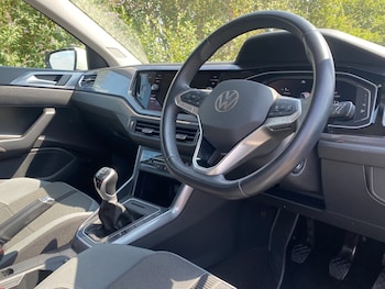 Used Volkswagen Polo 2023 for sale - 79255228: Photo