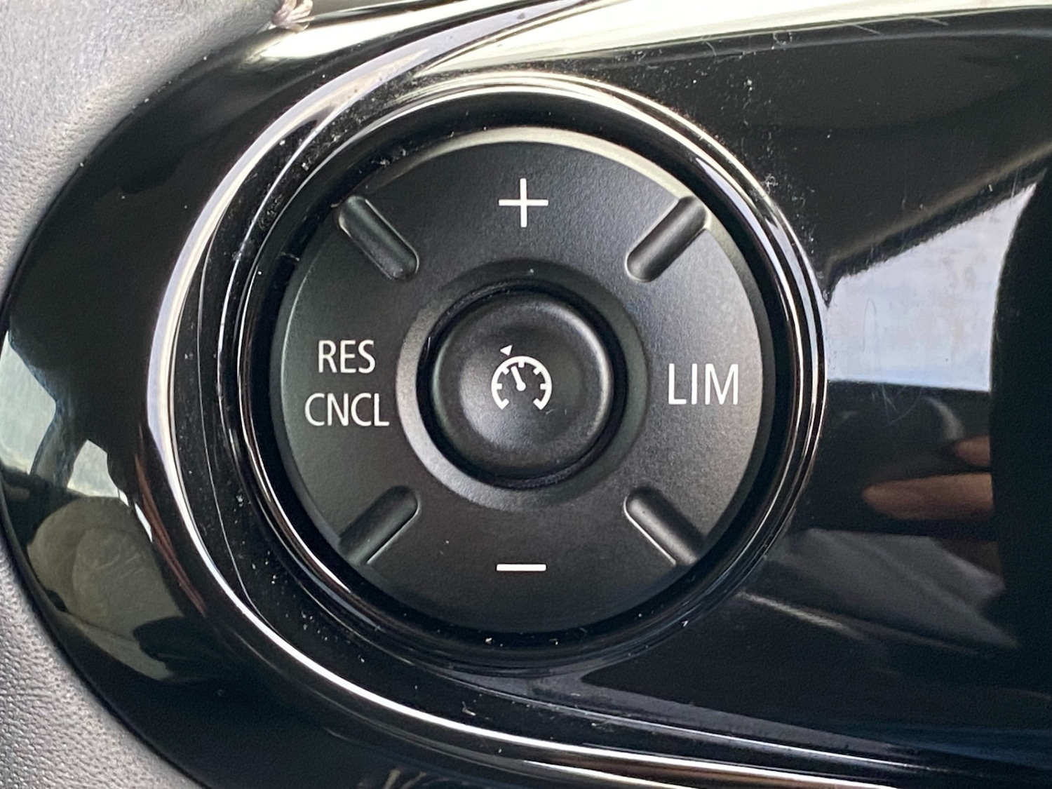 Used MINI Hatch 2020 for sale - 76963655: Photo 28