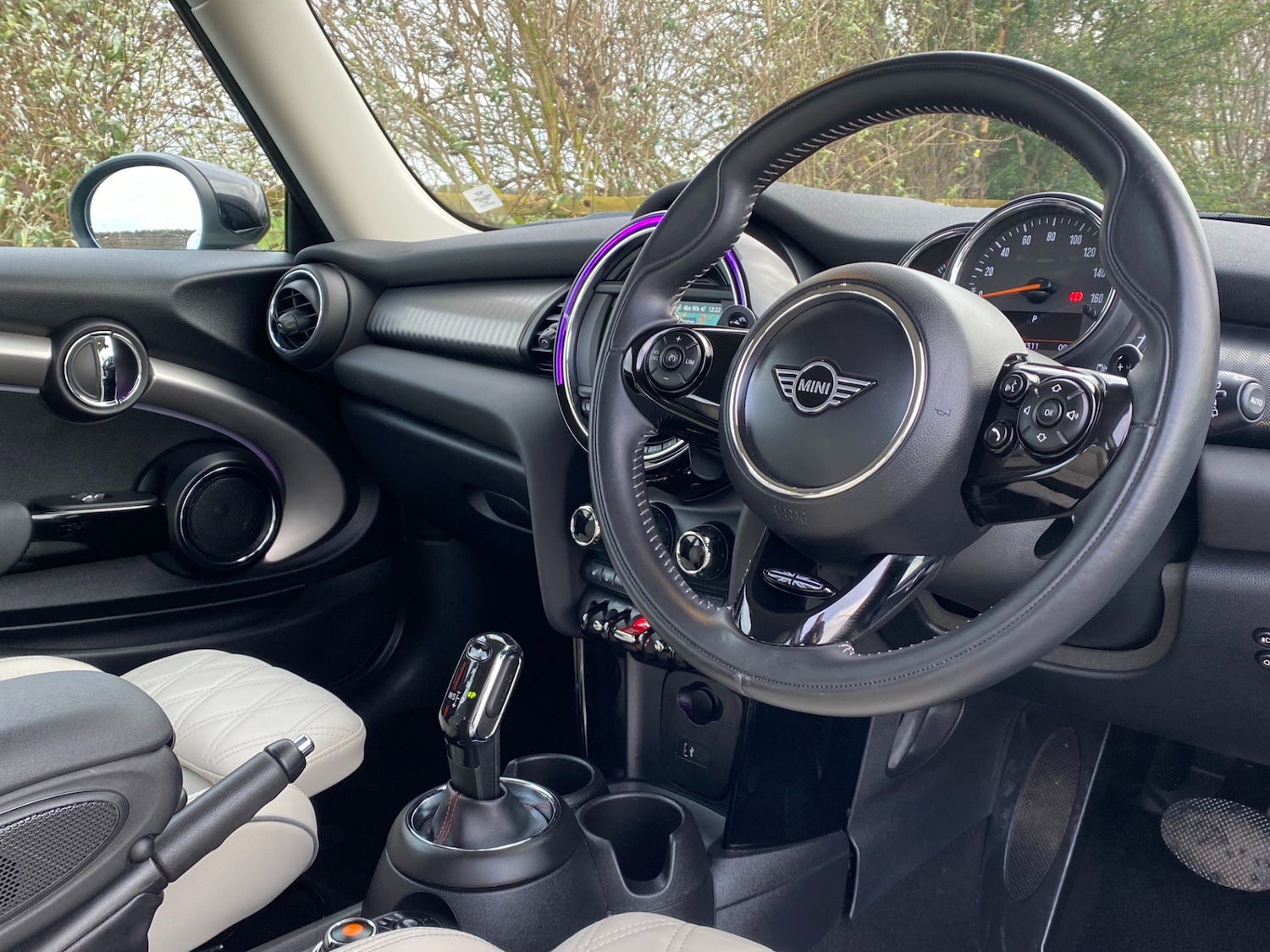 Used MINI Hatch 2020 for sale - 76963655: Photo 4