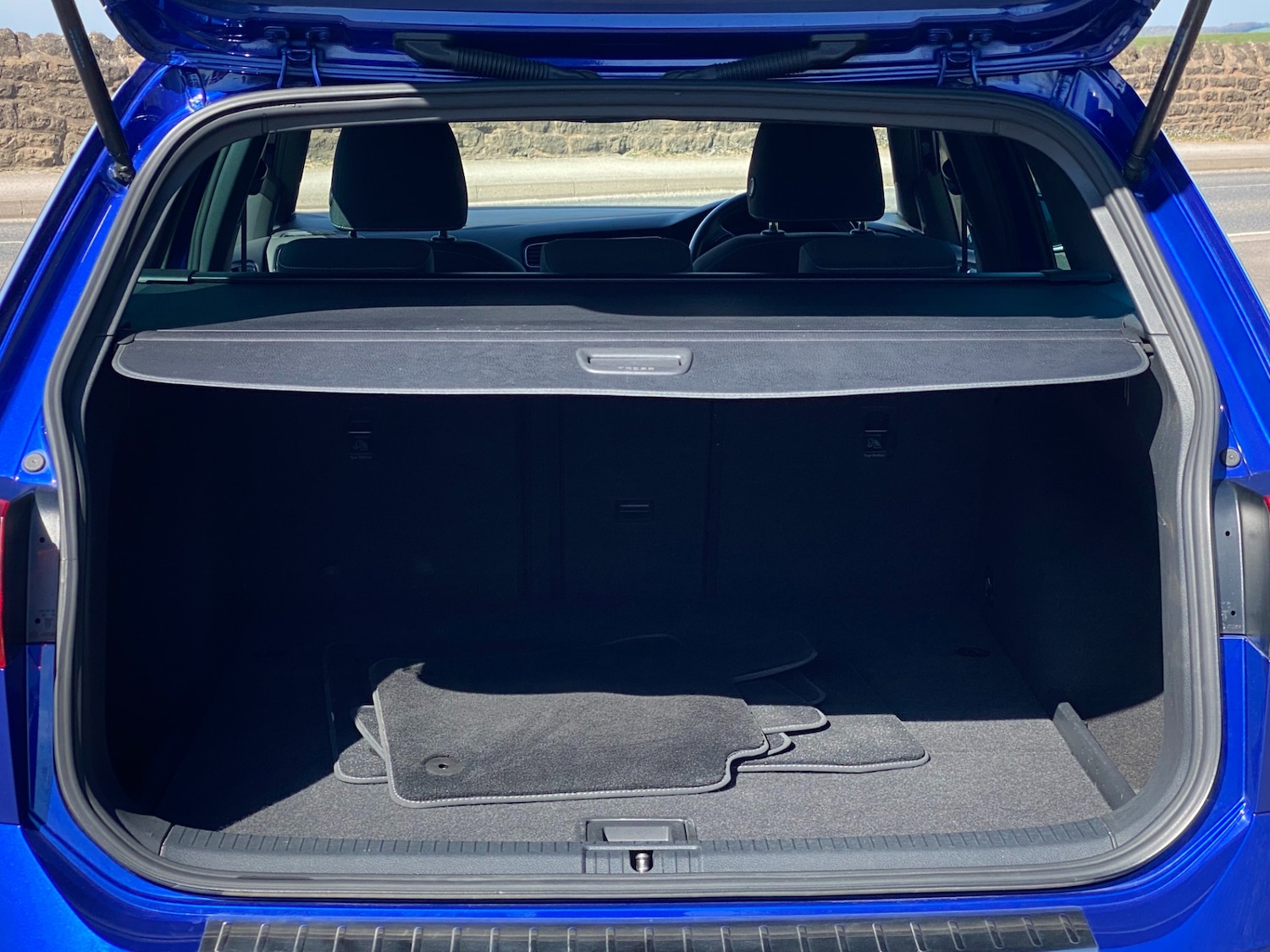 Used Volkswagen Golf 2017 for sale - 78169405: Photo 40