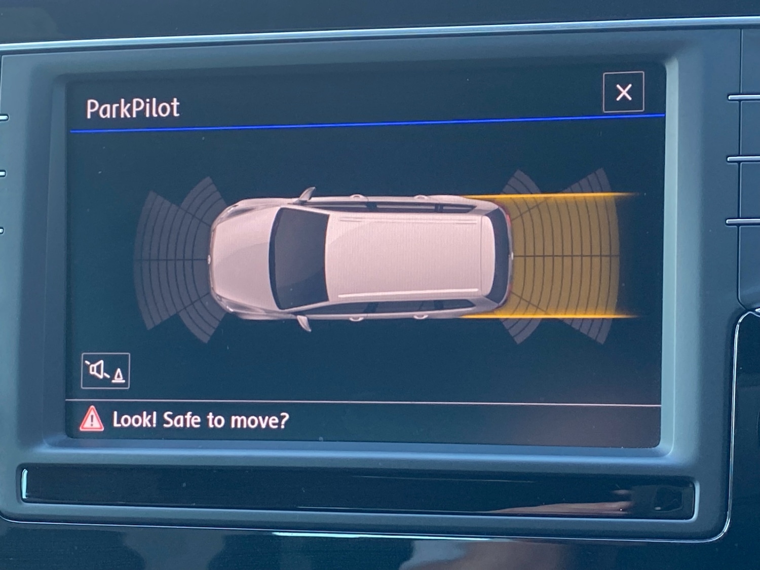 Used Volkswagen Golf 2017 for sale - 78169405: Photo 8