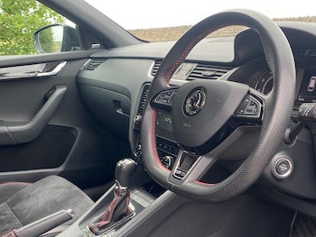 Used Skoda Octavia 2019 for sale - 78889605: Photo