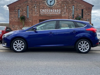 Used Ford Focus 2017 for sale - 75622441: Photo