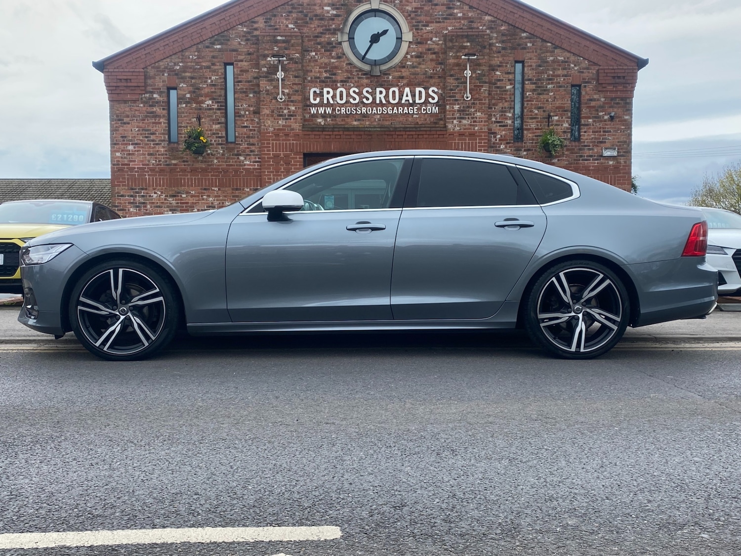 Used Volvo S90 2018 for sale - 78183534: Photo 2