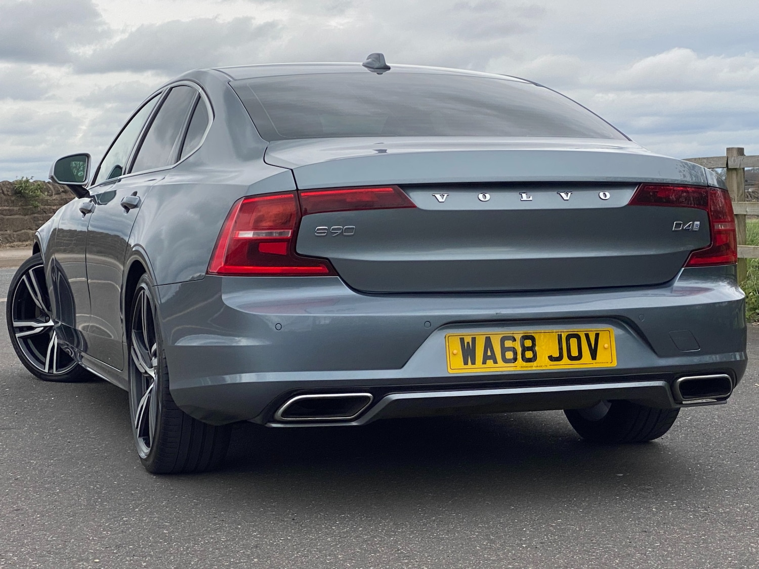 Used Volvo S90 2018 for sale - 78183534: Photo 3