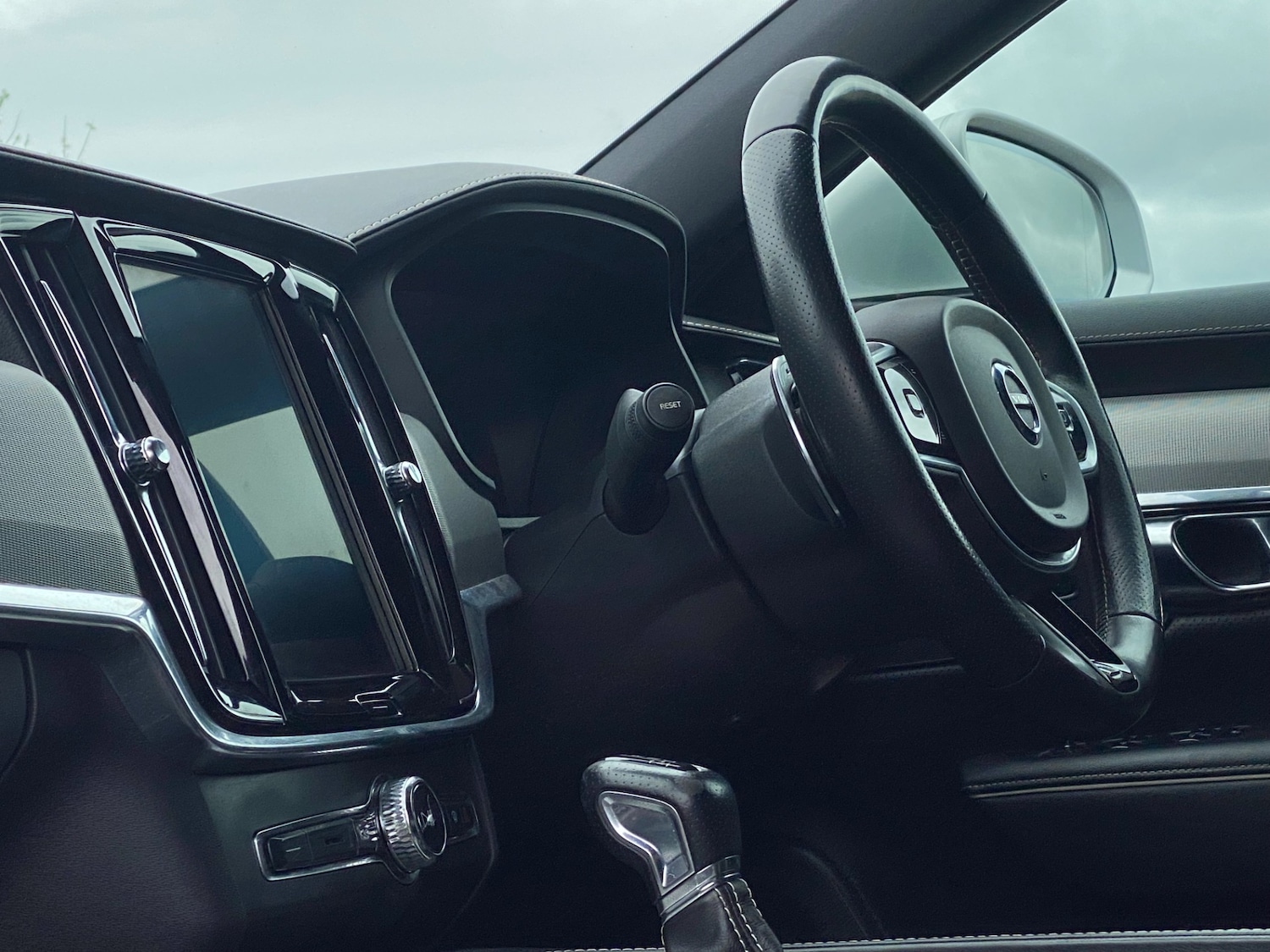 Used Volvo S90 2018 for sale - 78183534: Photo 34