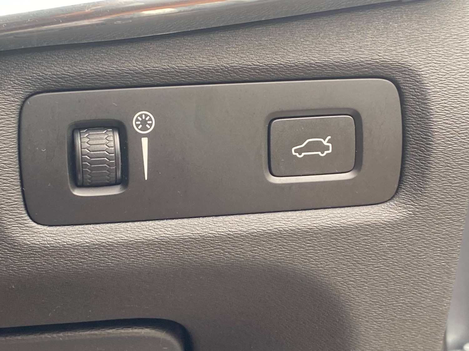 Used Volvo S90 2018 for sale - 78183534: Photo 35