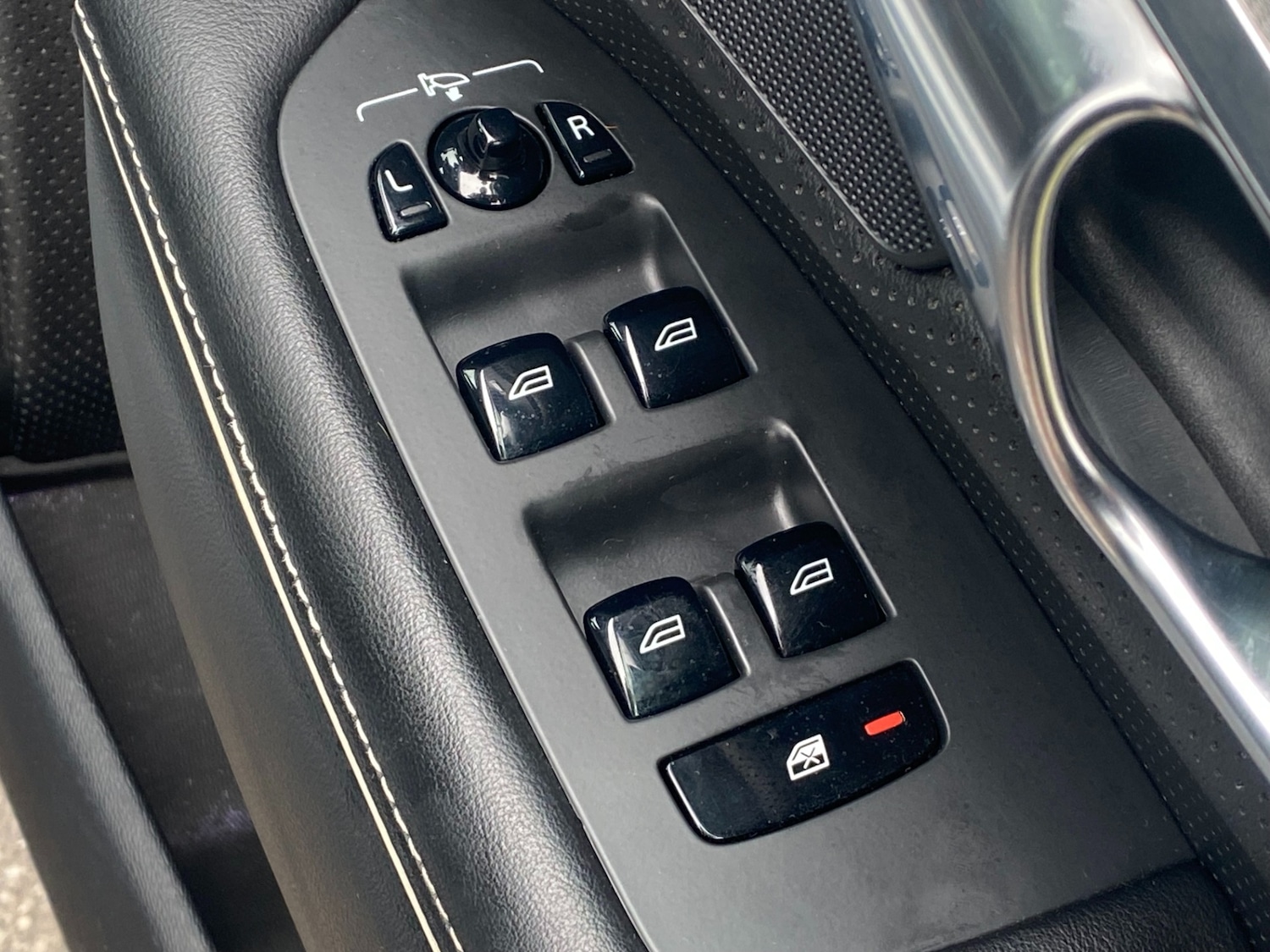 Used Volvo S90 2018 for sale - 78183534: Photo 36