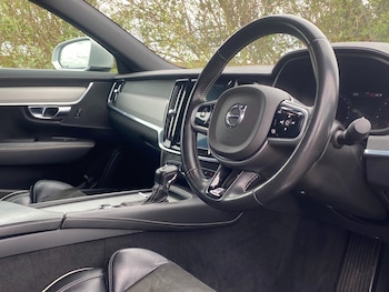 Used Volvo S90 2018 for sale - 78183534: Photo