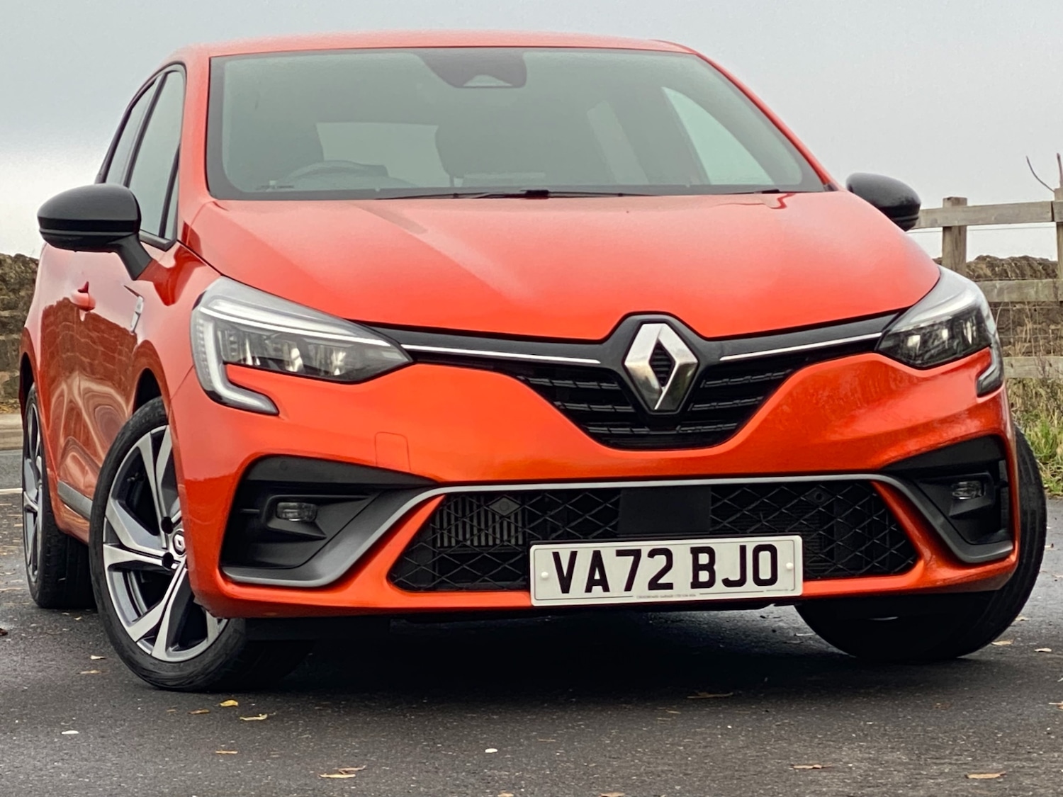 Used Renault Clio 2023 for sale - 76799644: Photo 1