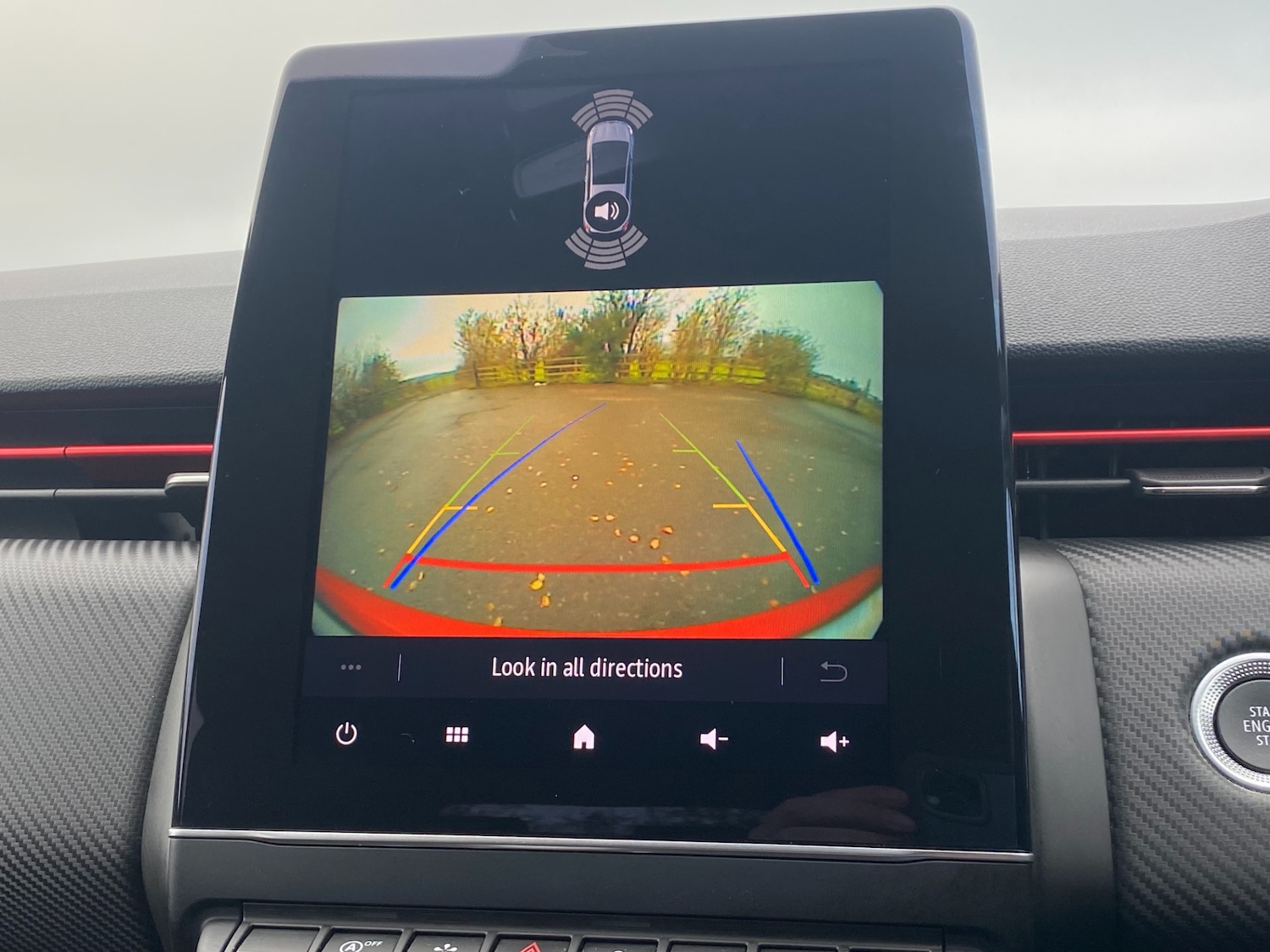 Used Renault Clio 2023 for sale - 76799644: Photo 11