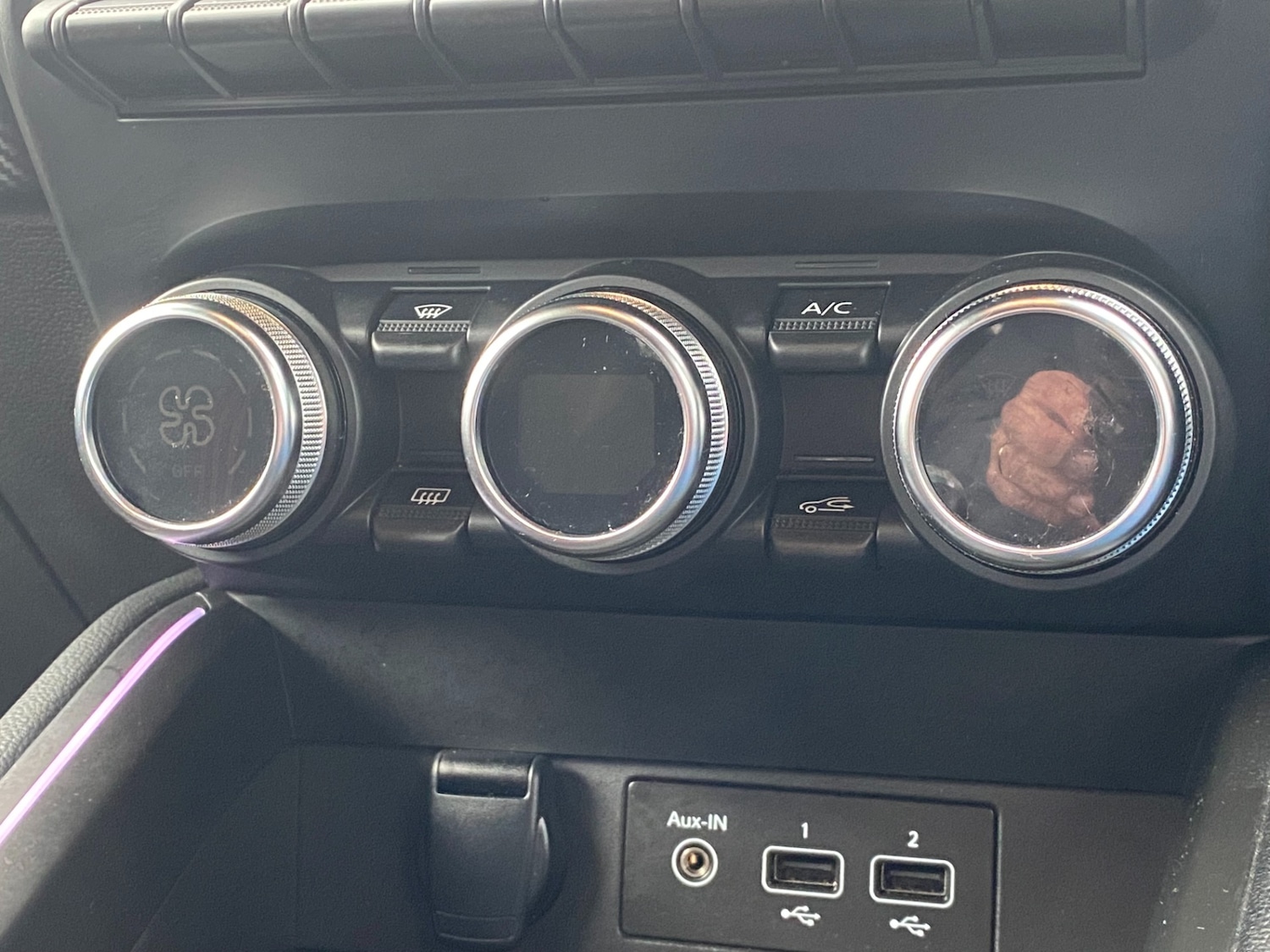 Used Renault Clio 2023 for sale - 76799644: Photo 14