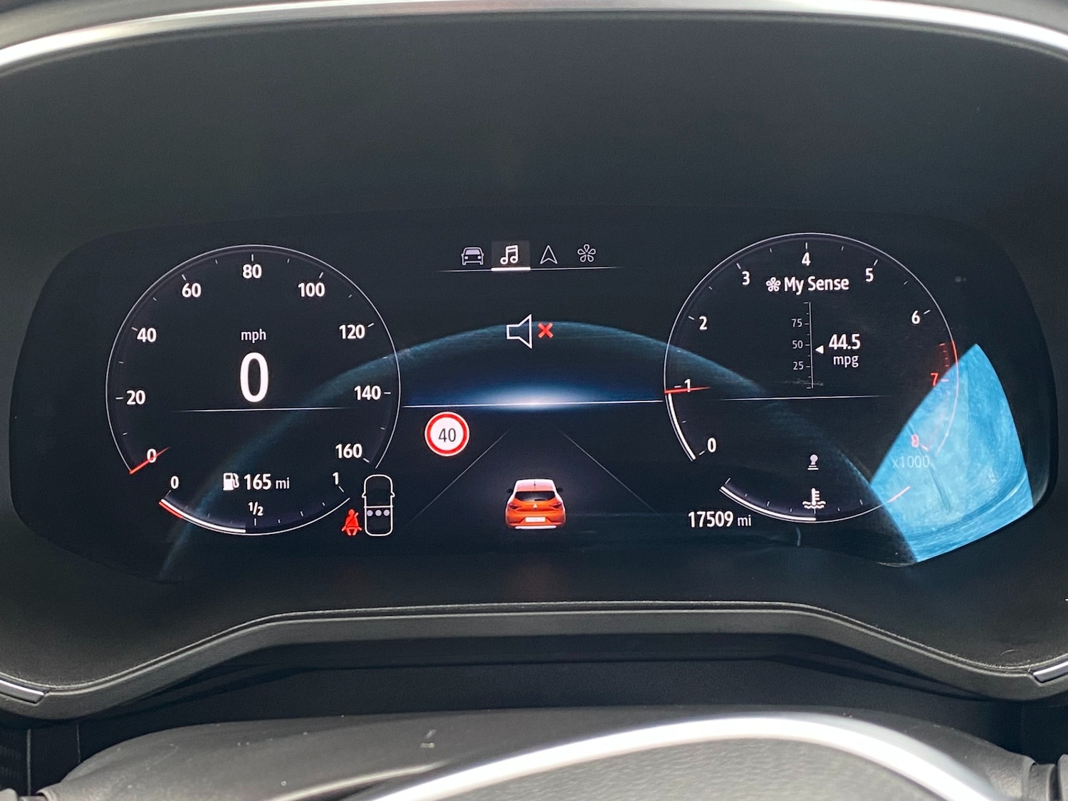 Used Renault Clio 2023 for sale - 76799644: Photo 6