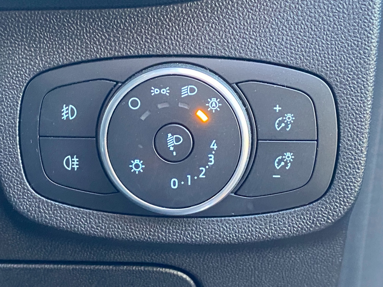 Used Ford Fiesta 2019 for sale - 77007892: Photo 39