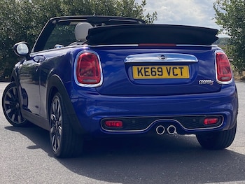 Used MINI Convertible 2020 for sale - 75718449: Photo