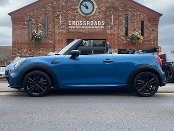 Used MINI Convertible 2023 for sale - 79372555: Photo