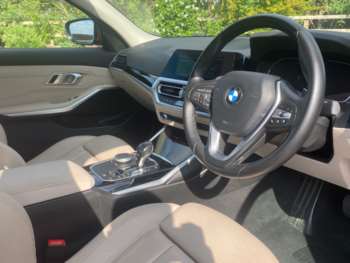 Used BMW 3 Series 2021 for sale - 74725308: Photo