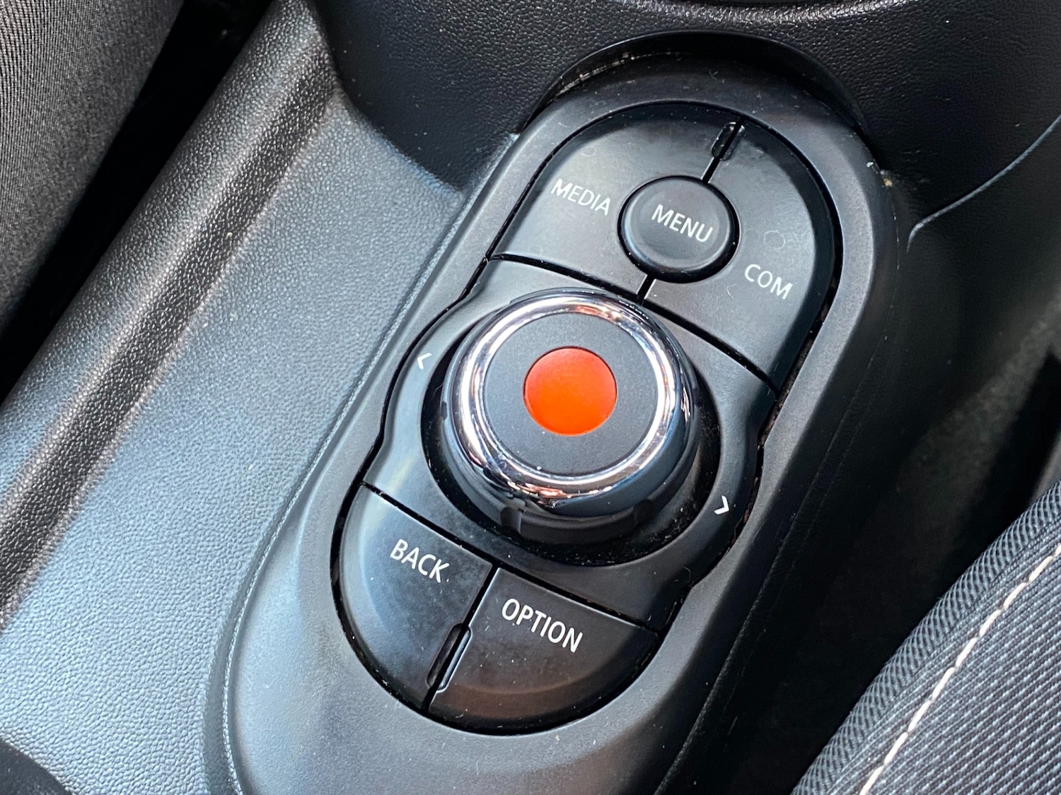 Used MINI Convertible 2018 for sale - 77721595: Photo 11