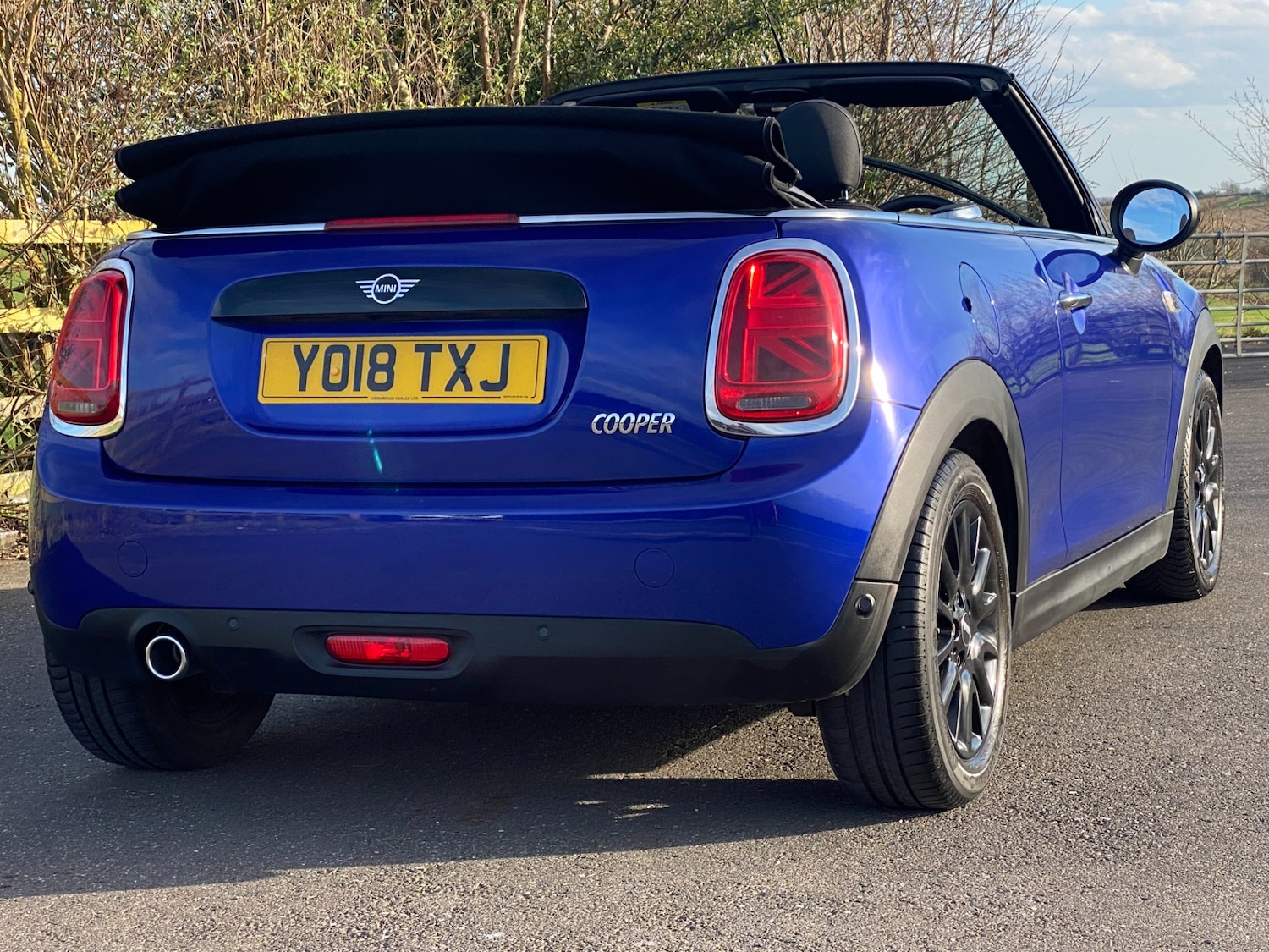 Used MINI Convertible 2018 for sale - 77721595: Photo 16