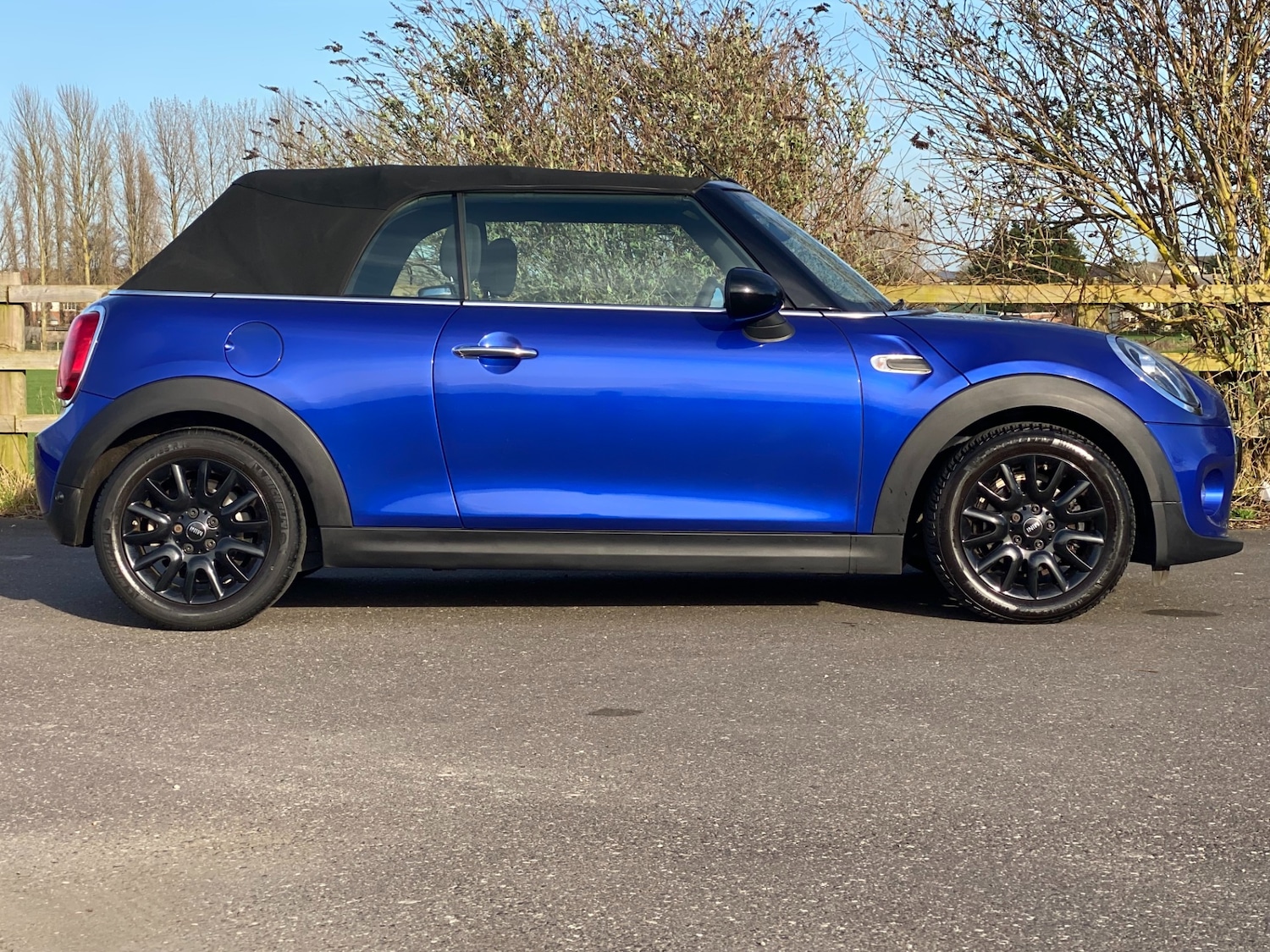 Used MINI Convertible 2018 for sale - 77721595: Photo 17
