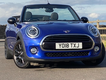 Used MINI Convertible 2018 for sale - 77721595: Photo
